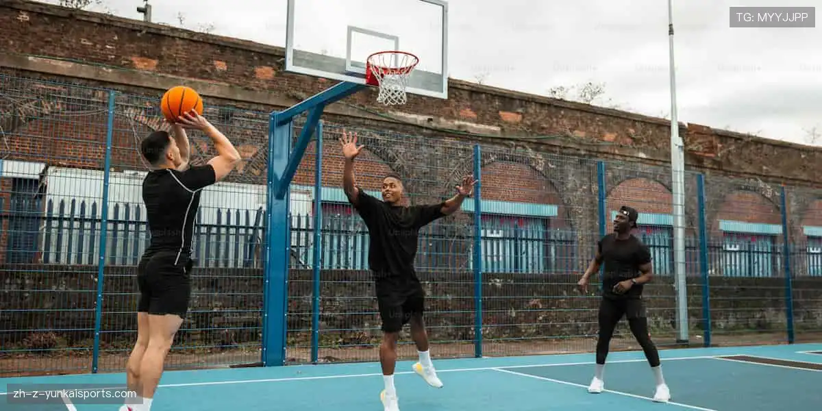 ⚽ 实时直播，超清画质，一键解锁你的专属赛事主场！